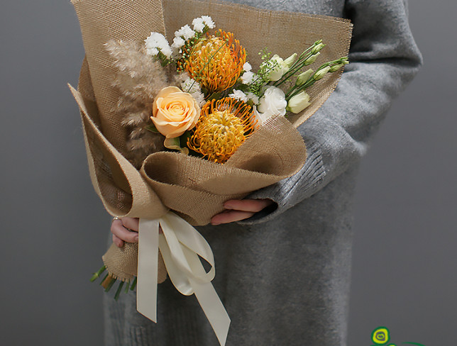 Bouquet with yellow Leucospermum 'Attraction' 2 photo